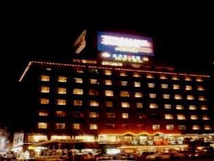 Hotel Ramada Encore By Wyndham Busan Station Exterior foto
